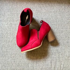 Jolimall red suede ankle boots
